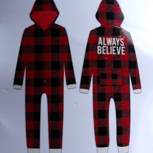 🎯🎯SALE🎯🎯 NWT Red Buffalo Plaid Flannel Toddler Pajamas Sz 3T - Picture 1 of 4